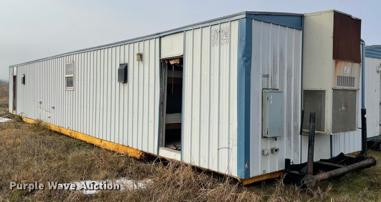 image for item MI9631 Oilfield doghouse