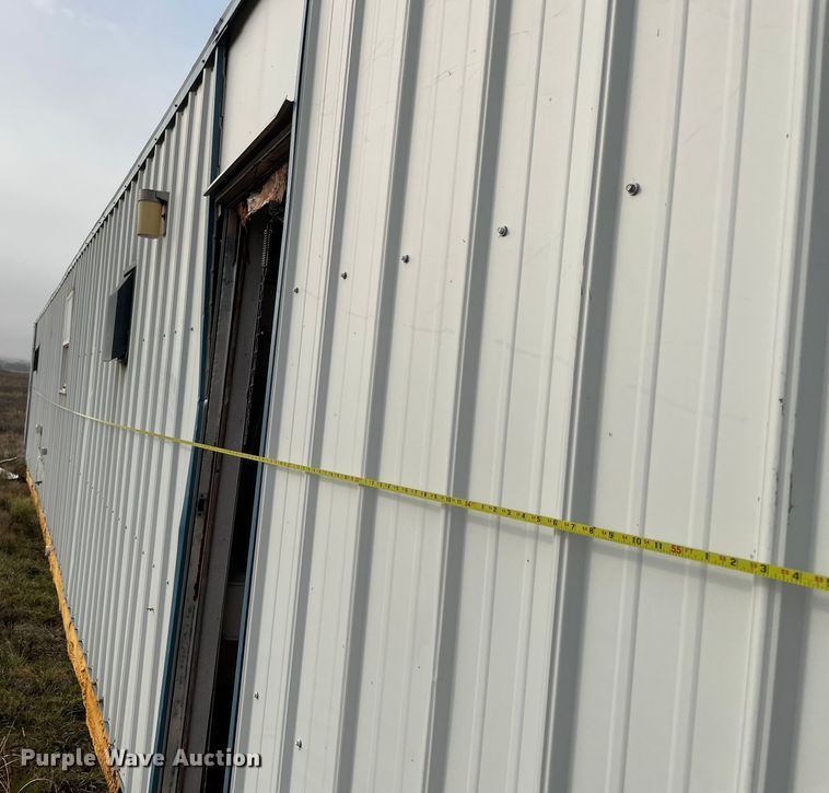 image for item MI9631 Oilfield doghouse