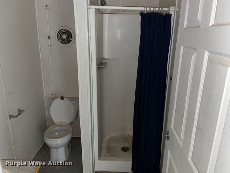 image for item MI9631 Oilfield doghouse