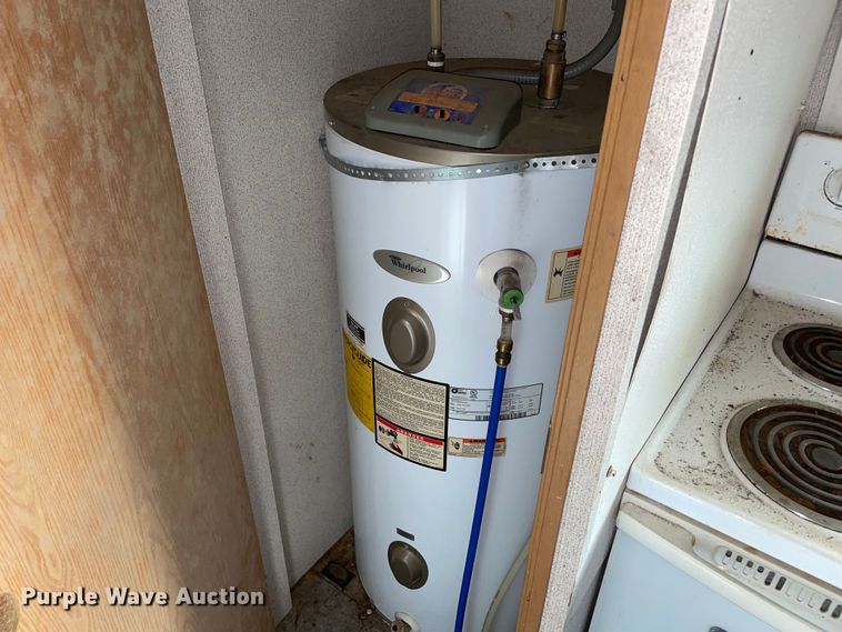 image for item MI9631 Oilfield doghouse