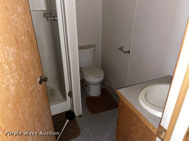 image for item MI9631 Oilfield doghouse