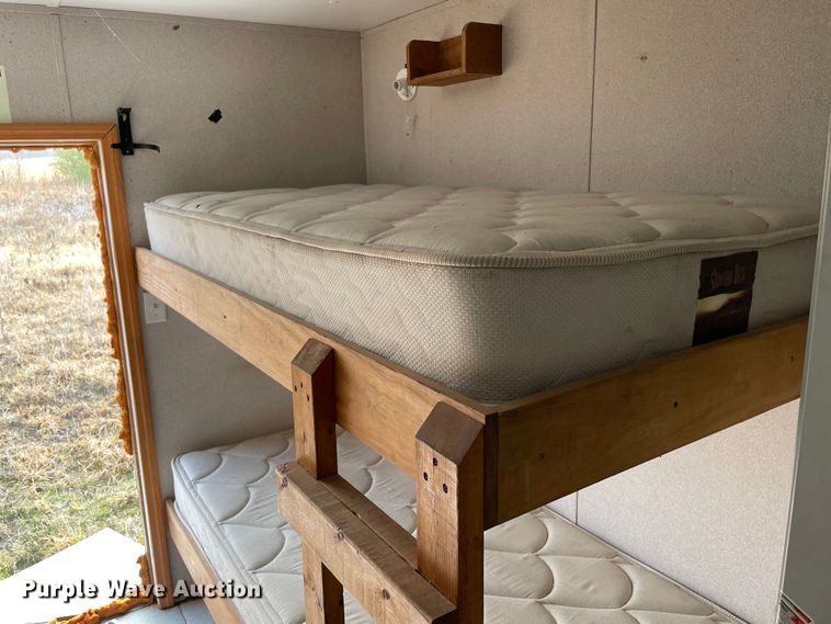 image for item MI9631 Oilfield doghouse