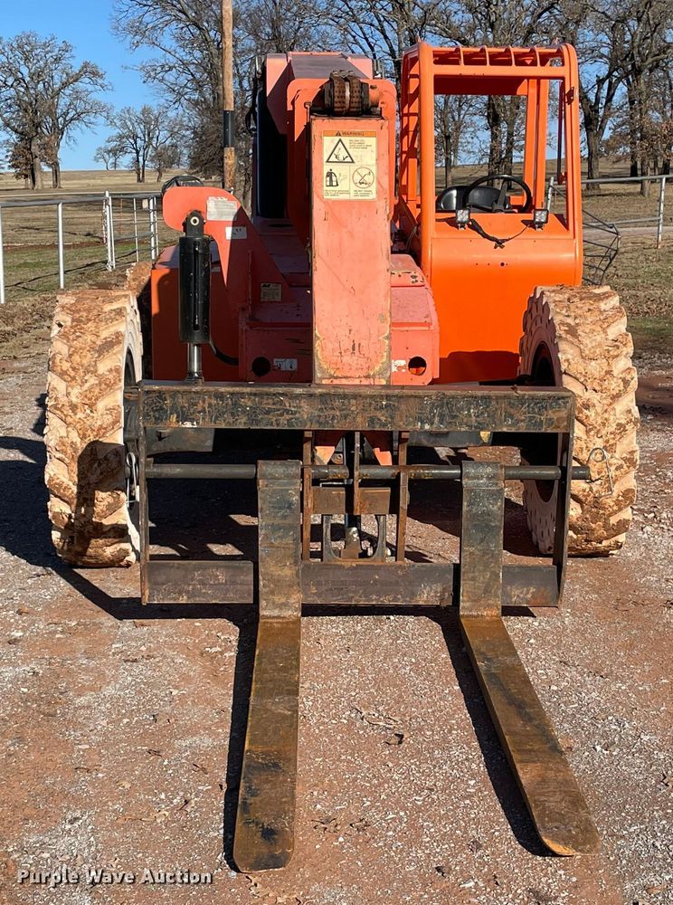 image for item MI9645 2012 JLG 8042  telehandler