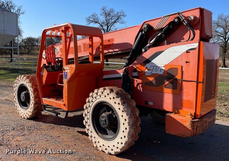 image for item MI9645 2012 JLG 8042  telehandler
