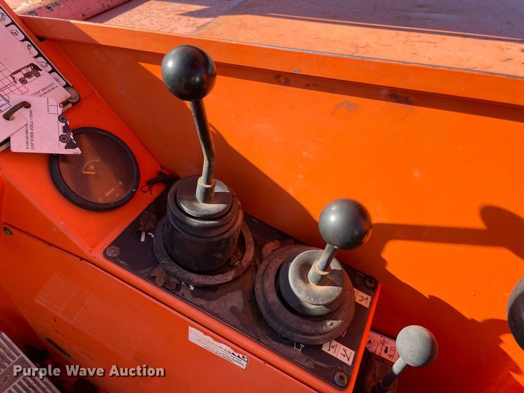 image for item MI9645 2012 JLG 8042  telehandler