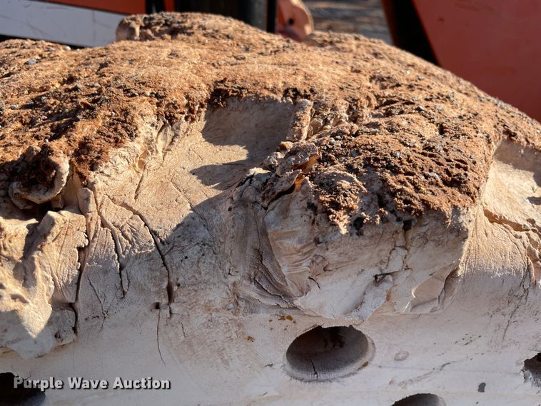 image for item MI9645 2012 JLG 8042  telehandler