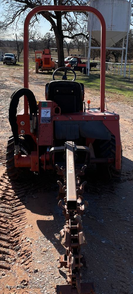 image for item MI9648 2004 Ditch Witch 3700  trencher