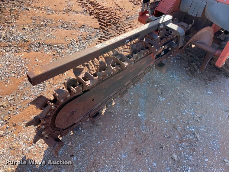 image for item MI9648 2004 Ditch Witch 3700  trencher