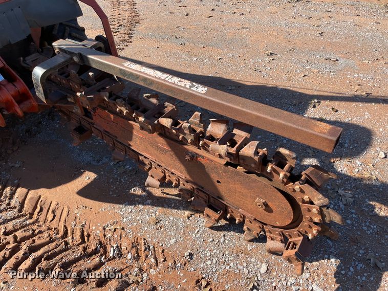 image for item MI9648 2004 Ditch Witch 3700  trencher