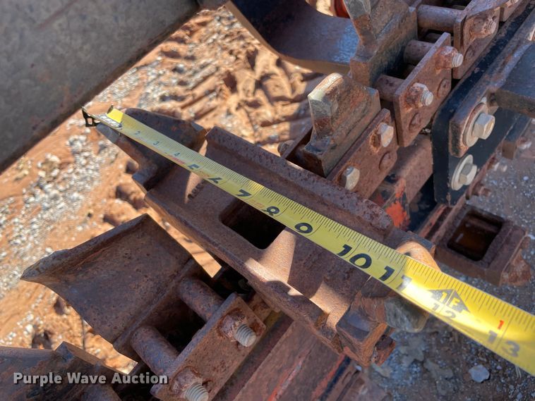 image for item MI9648 2004 Ditch Witch 3700  trencher