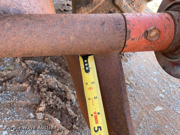 image for item MI9648 2004 Ditch Witch 3700  trencher