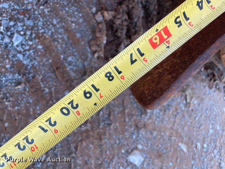 image for item MI9648 2004 Ditch Witch 3700  trencher