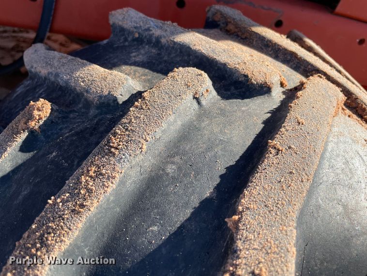 image for item MI9648 2004 Ditch Witch 3700  trencher