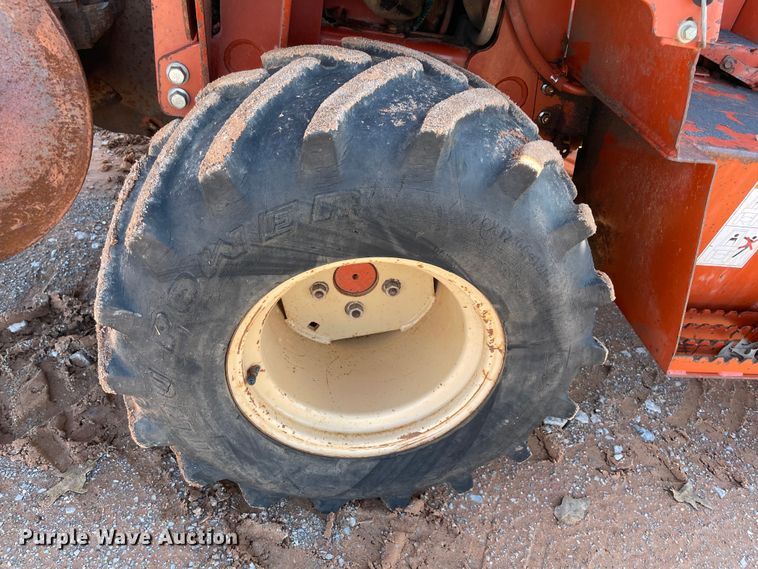 image for item MI9648 2004 Ditch Witch 3700  trencher