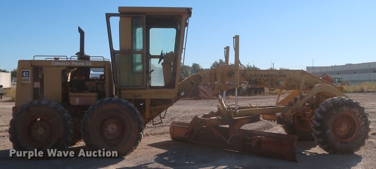 image for item MJ9188 1983 Caterpillar 12G  motor grader