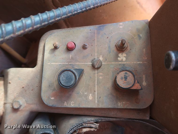 image for item MJ9188 1983 Caterpillar 12G  motor grader