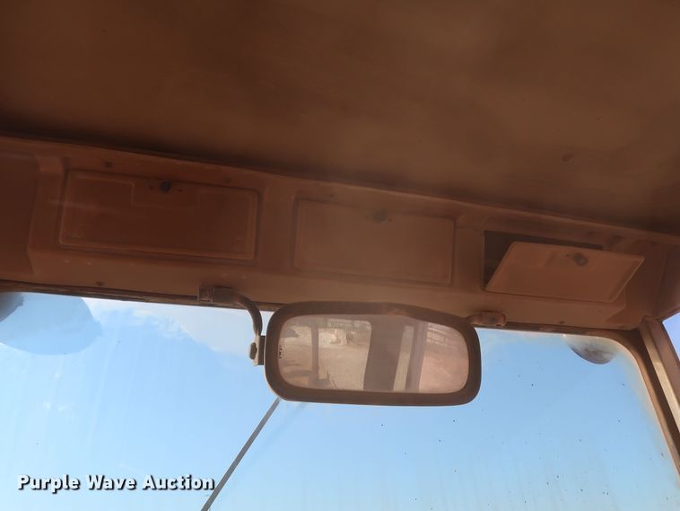 image for item MJ9188 1983 Caterpillar 12G  motor grader