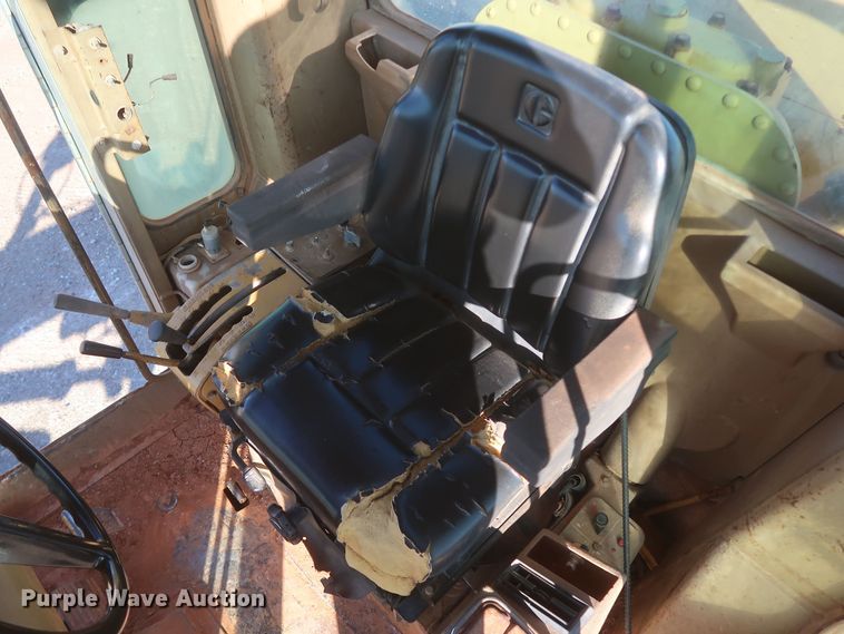 image for item MJ9188 1983 Caterpillar 12G  motor grader