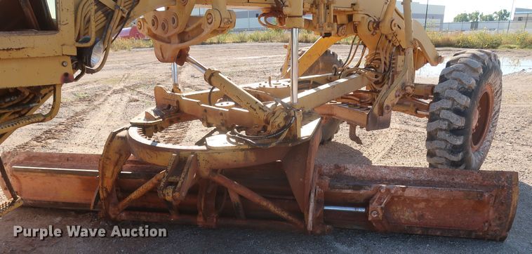 image for item MJ9188 1983 Caterpillar 12G  motor grader