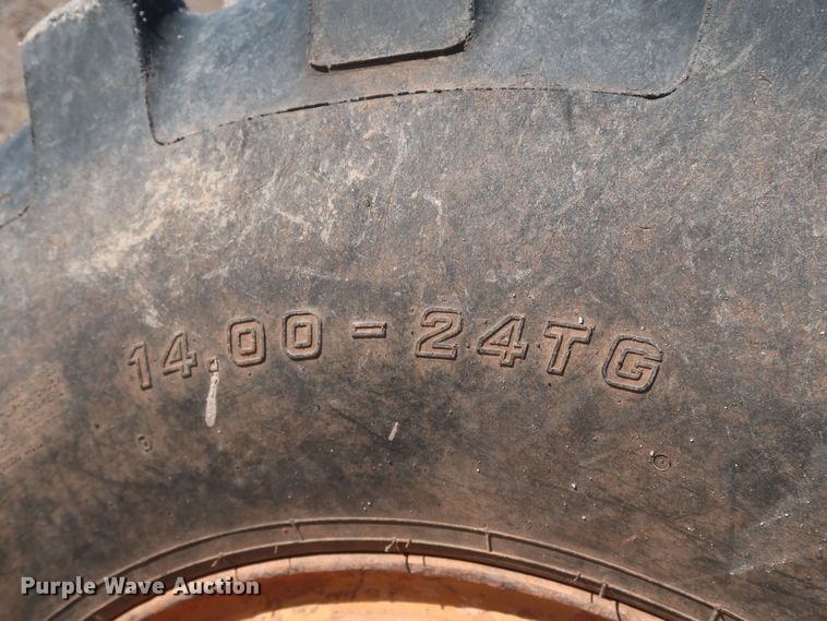 image for item MJ9188 1983 Caterpillar 12G  motor grader