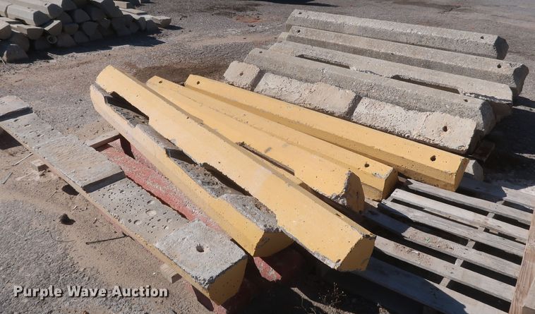 image for item MJ9193 Approximately 100 concrete parking blocks
