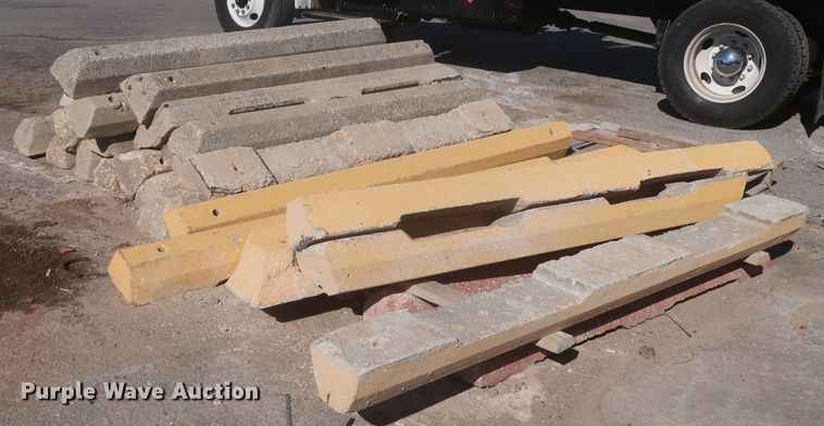 image for item MJ9193 Approximately 100 concrete parking blocks