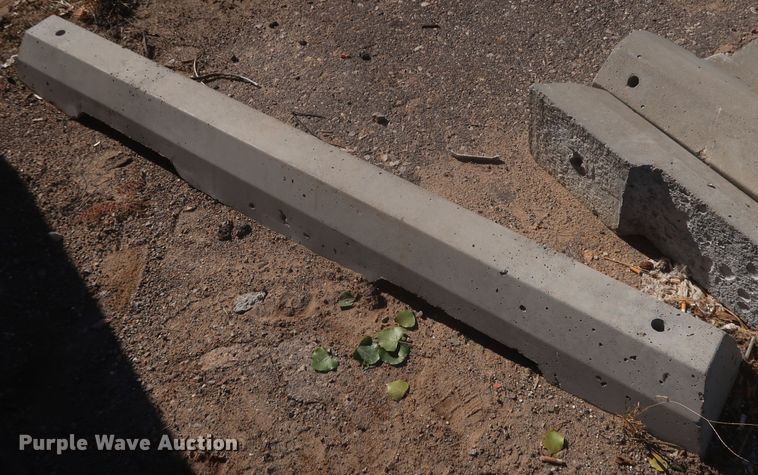 image for item MJ9193 Approximately 100 concrete parking blocks