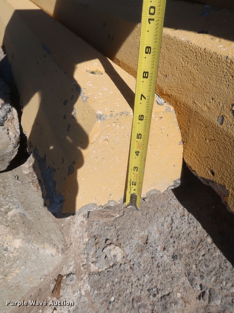 image for item MJ9193 Approximately 100 concrete parking blocks