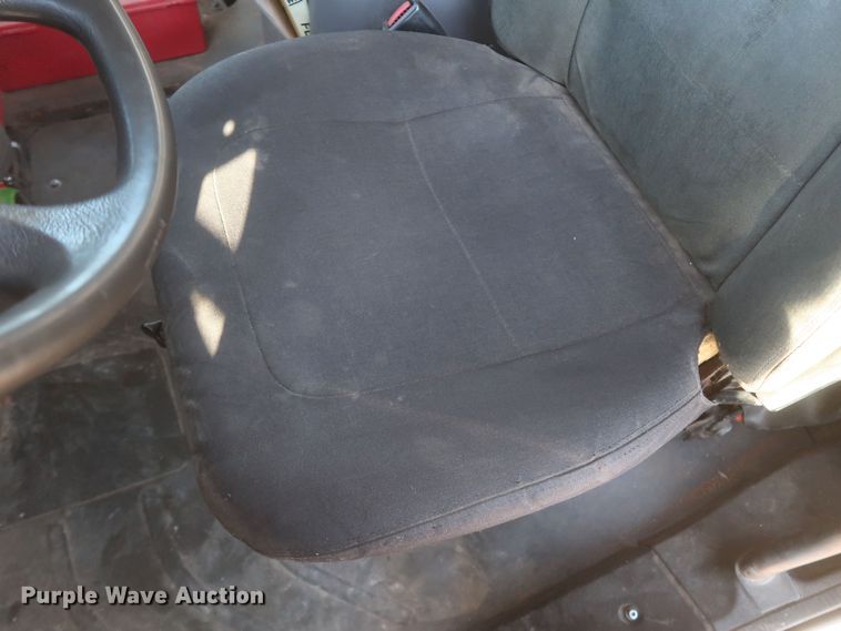 image for item MJ9194 2010 Freightliner Business Class M2  fuel / lube truck