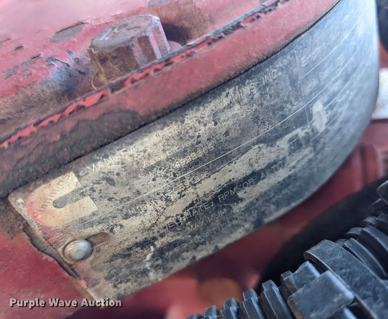 image for item MJ9194 2010 Freightliner Business Class M2  fuel / lube truck