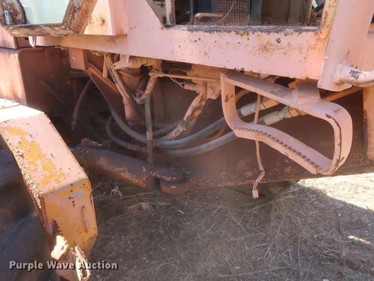 image for item MJ9201 1989 John Deere 670B  motor grader