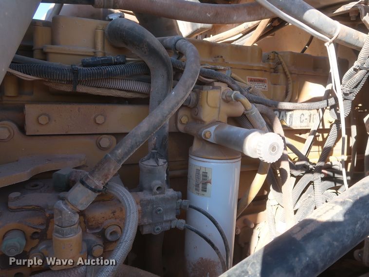 image for item MJ9202 2000 Freightliner FL112  water truck