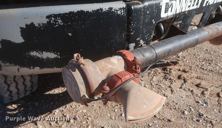 image for item MJ9202 2000 Freightliner FL112  water truck