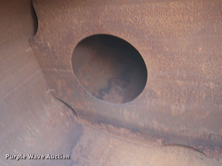 image for item MJ9202 2000 Freightliner FL112  water truck