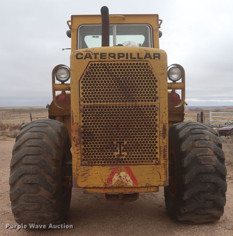 image for item MJ9271 1975 Caterpillar 966C  wheel loader