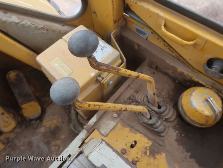 image for item MJ9271 1975 Caterpillar 966C  wheel loader