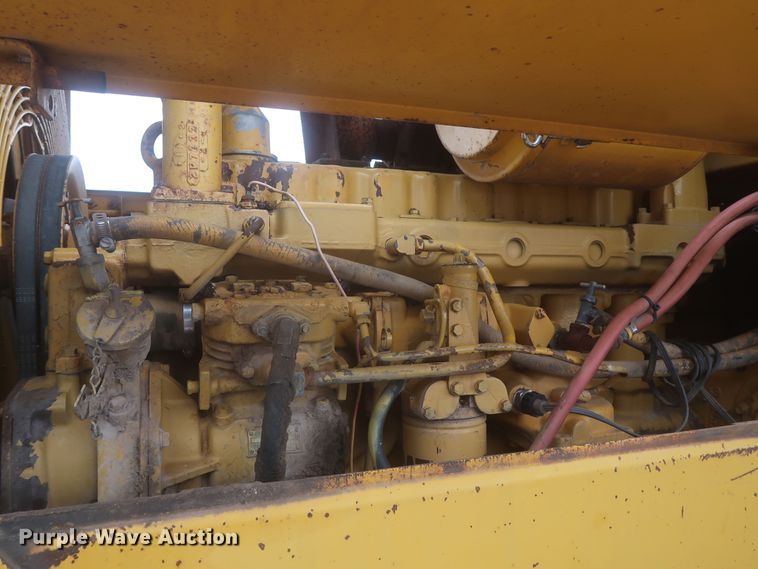image for item MJ9271 1975 Caterpillar 966C  wheel loader