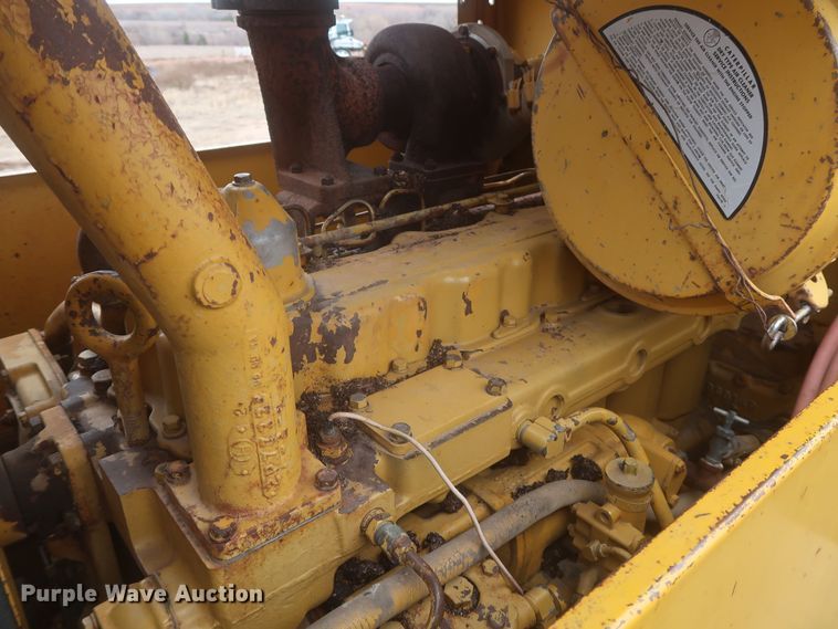 image for item MJ9271 1975 Caterpillar 966C  wheel loader