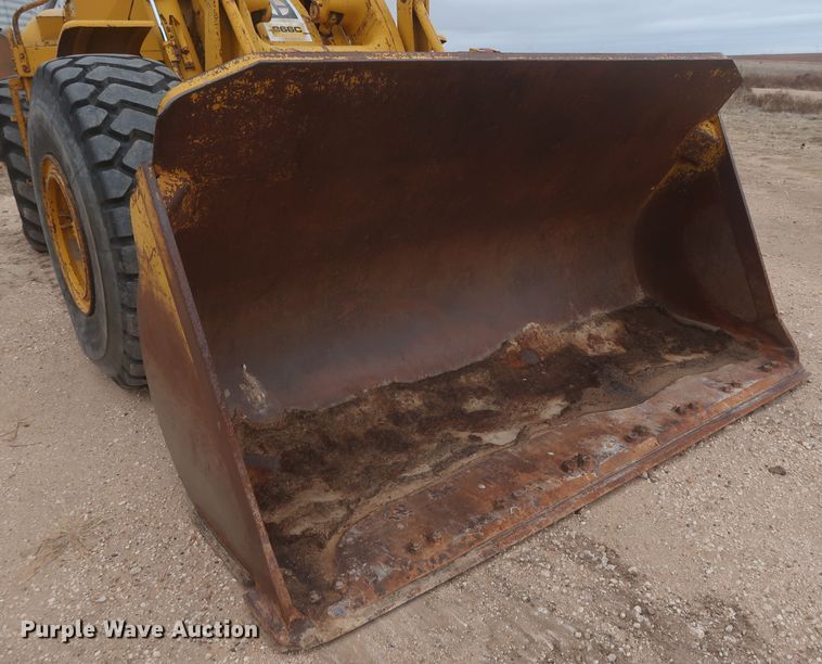 image for item MJ9271 1975 Caterpillar 966C  wheel loader