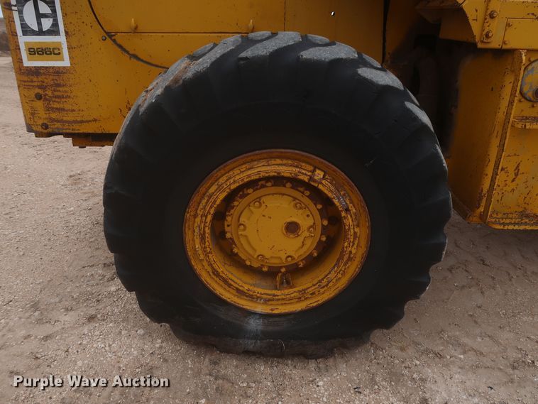 image for item MJ9271 1975 Caterpillar 966C  wheel loader