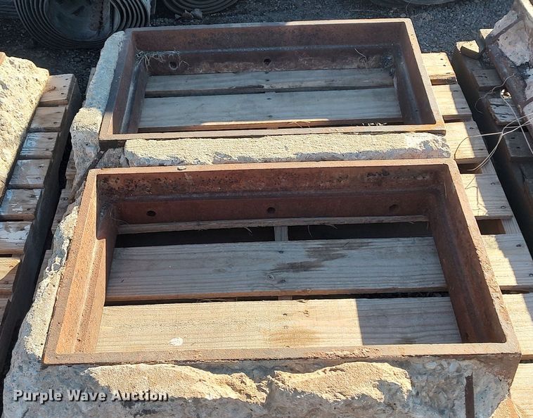image for item MJ9288 Storm drain grates
