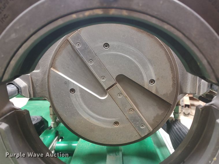 image for item MM9845 McElroy TracStar 250/28  pipe fusion machine