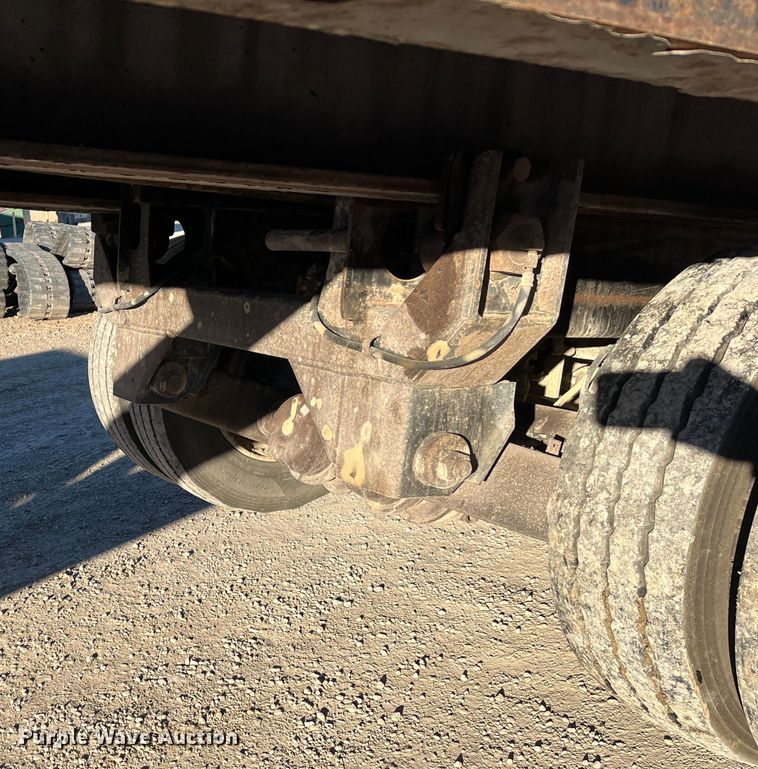 image for item MN9447 2011 Landoll  drop tilt deck equipment trailer