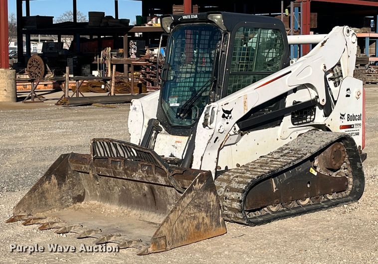 image for item MN9448 2012 Bobcat T750  tracked skid steer loader