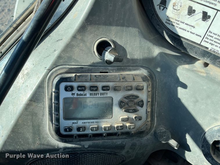 image for item MN9448 2012 Bobcat T750  tracked skid steer loader