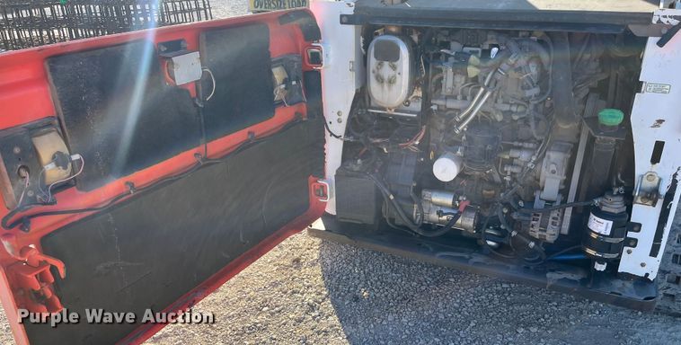 image for item MN9448 2012 Bobcat T750  tracked skid steer loader