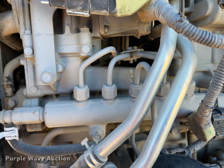 image for item MN9448 2012 Bobcat T750  tracked skid steer loader