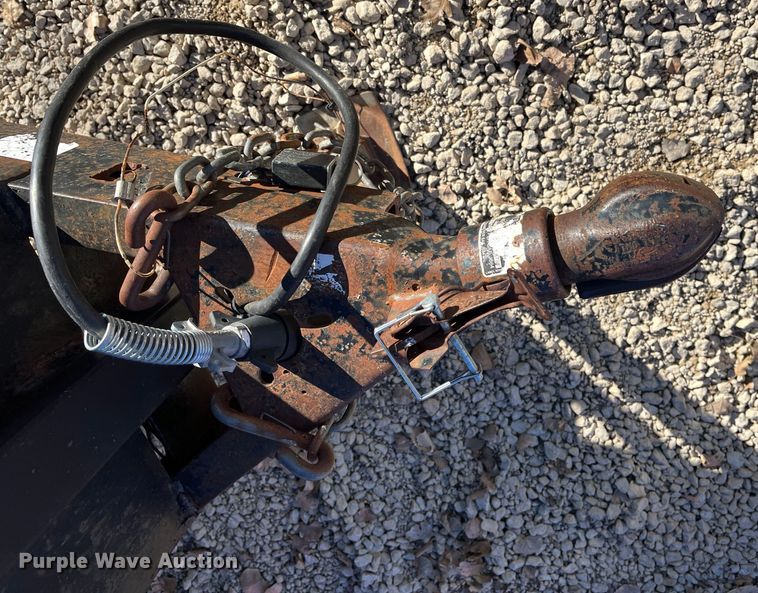 image for item MN9449 2007 Starlite  equipment trailer