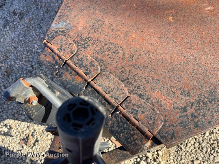 image for item MN9449 2007 Starlite  equipment trailer