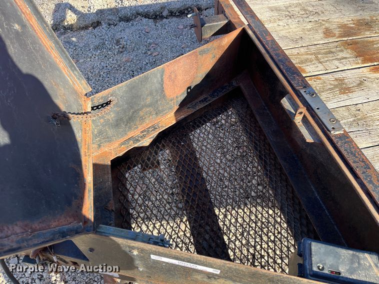 image for item MN9449 2007 Starlite  equipment trailer